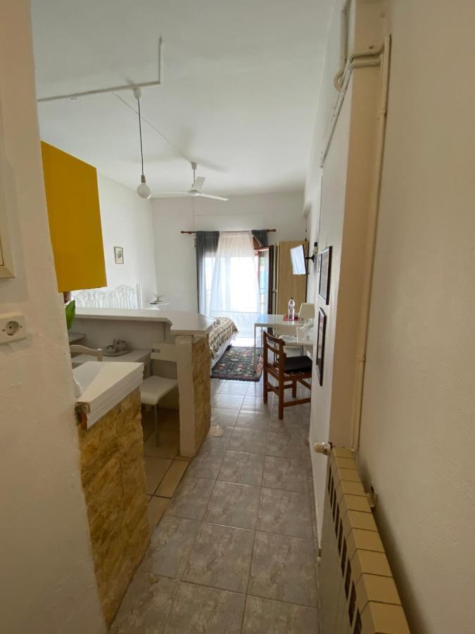 Δωματια Ξανθουλα Xanthoyla Rooms Амаліаполі Екстер'єр фото